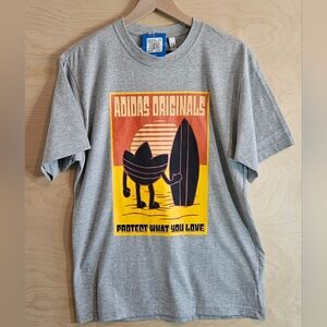 MensAdidas Originals Gray T-Shirt with Surf Graphic Protect What You Love Size M